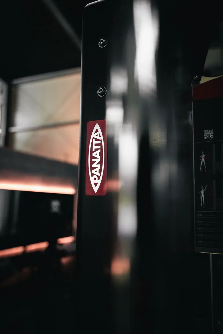 Sitzplätze an der IRON FLEX Theke